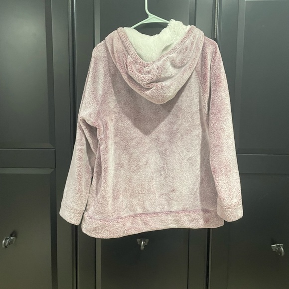 Winter Plush Pullover size medium - Picture 2 of 3